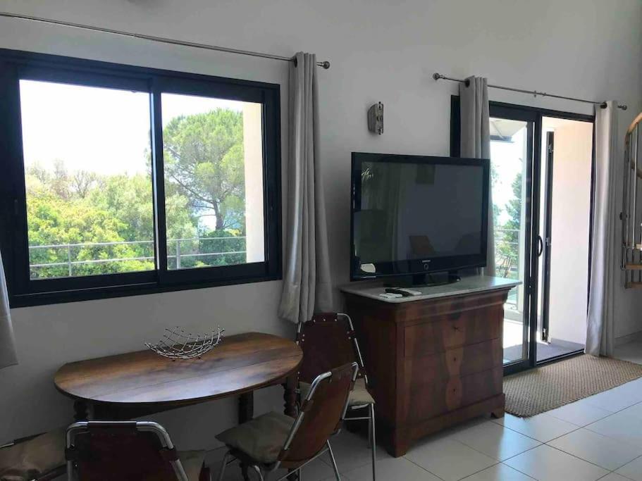 Duplex Vue Mer Plage De Saint-Clair Le Lavandou Exterior photo